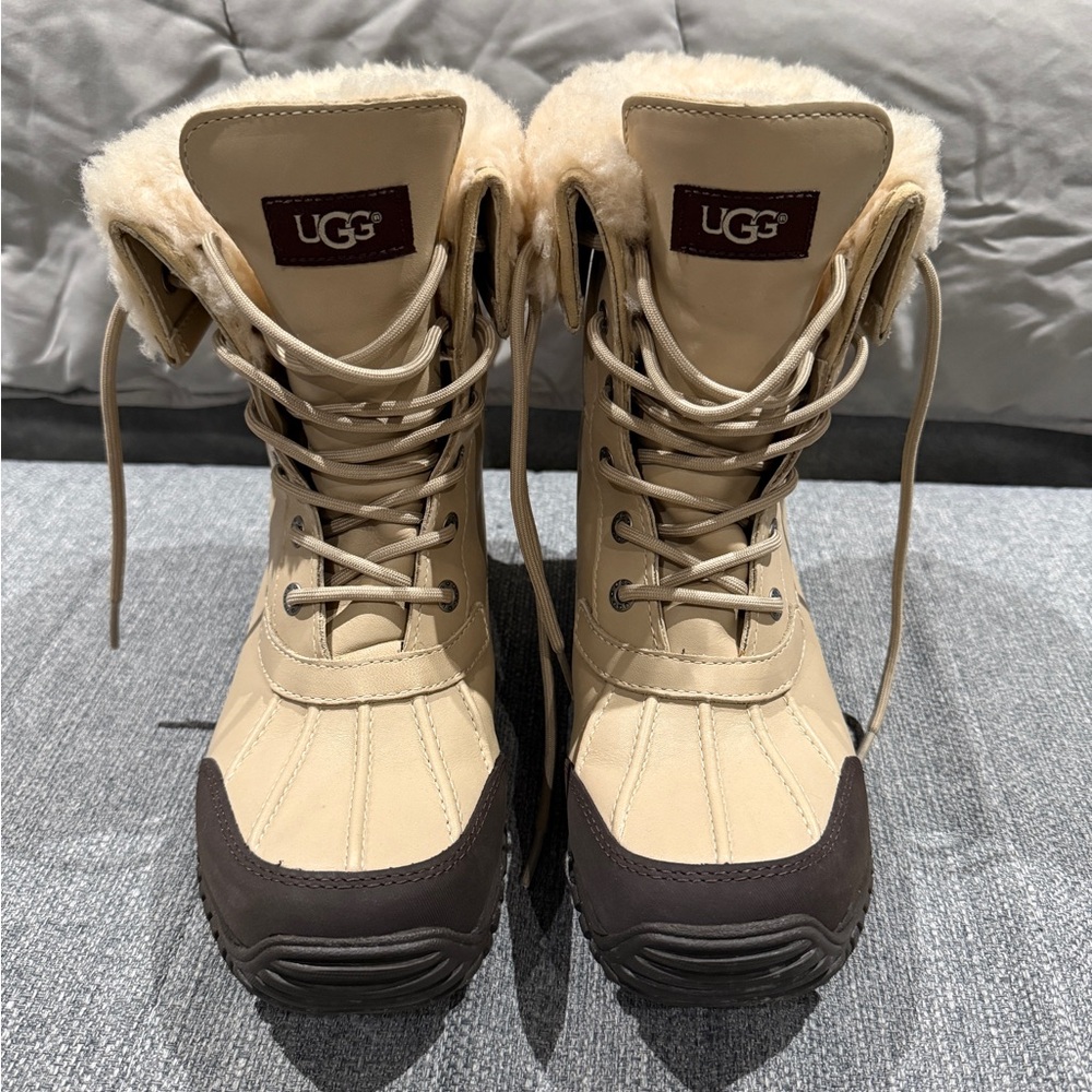 UGG Adirondack snow boot